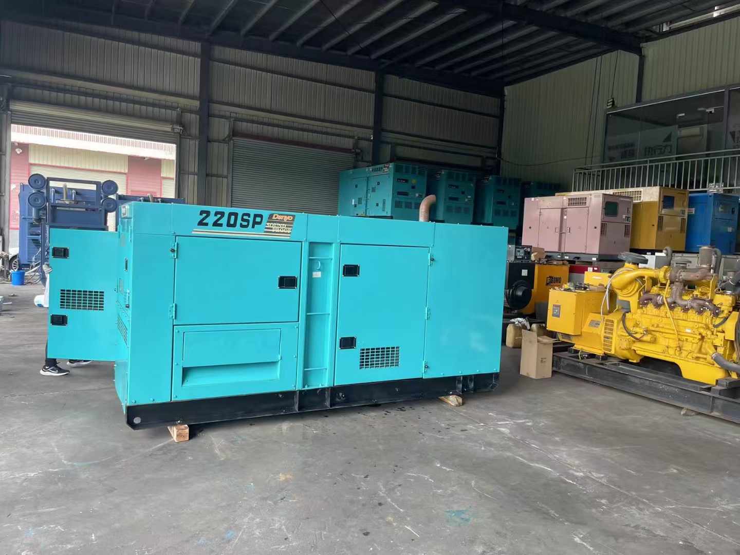 铁西800kW 柴油发电机的输出电流波动范围是多少?
